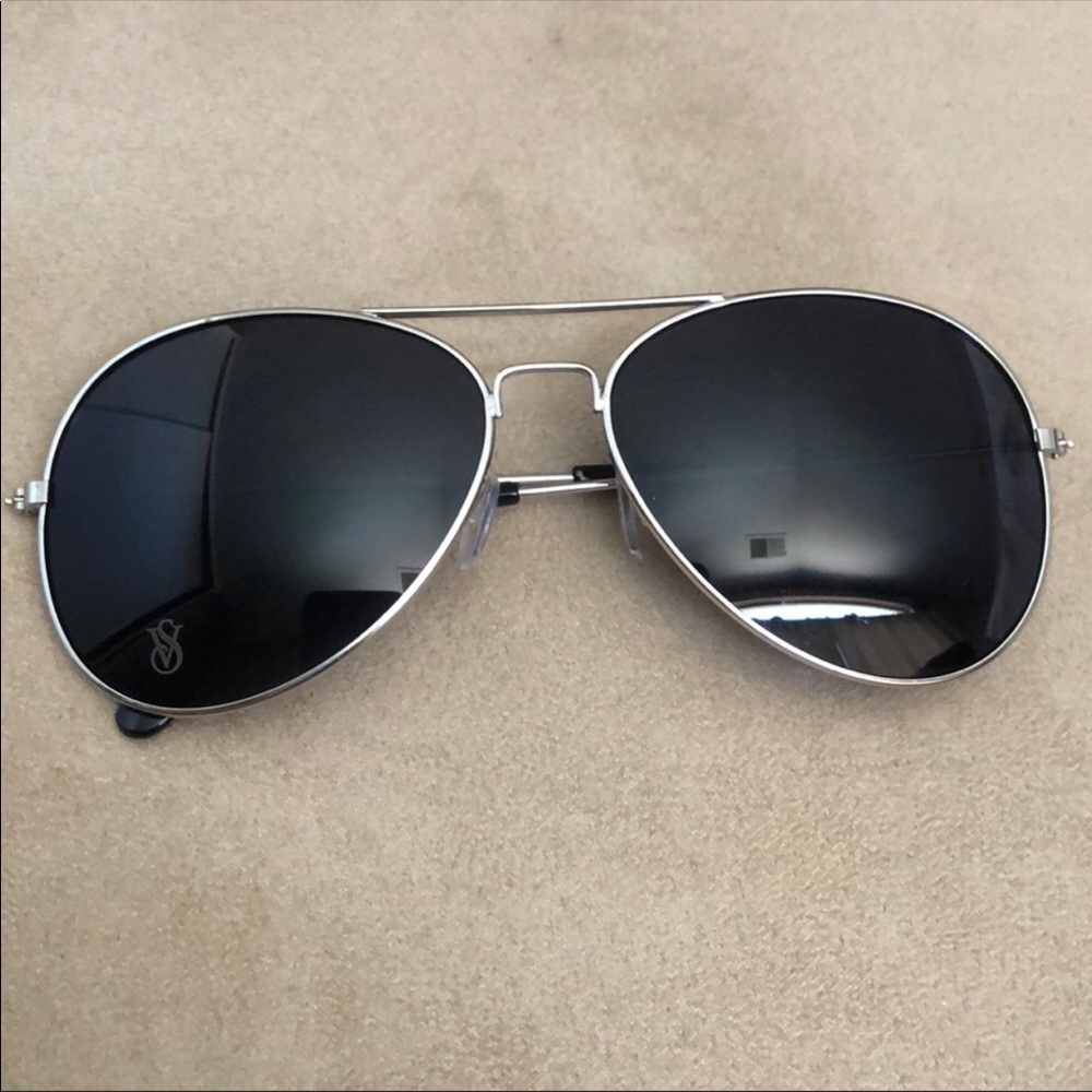 Victoria’s Secret Aviator Sunglasses